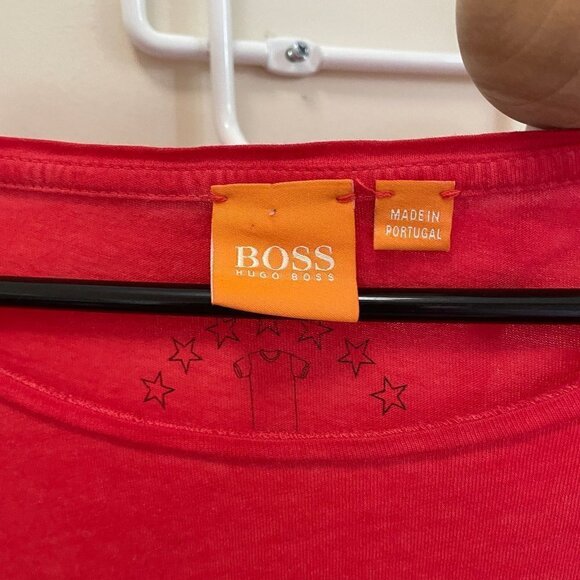 HUGO Boss Red T-Shirt - Men XL - Picture 5 of 9